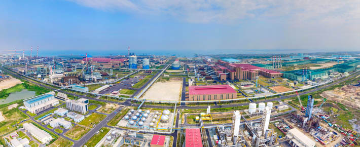 1、宝钢湛江钢铁基地.jpg
